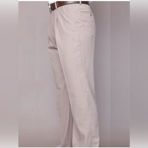 Bachrach pleaded pants